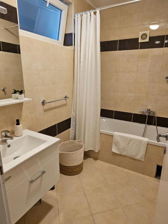 Comfort Rooms Remiza - Free Private Parking - Self Check-In Ζάγκρεμπ Εξωτερικό φωτογραφία