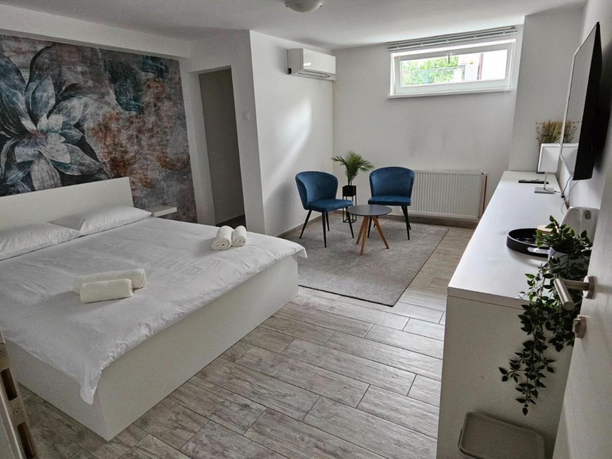 Comfort Rooms Remiza - Free Private Parking - Self Check-In Ζάγκρεμπ Εξωτερικό φωτογραφία