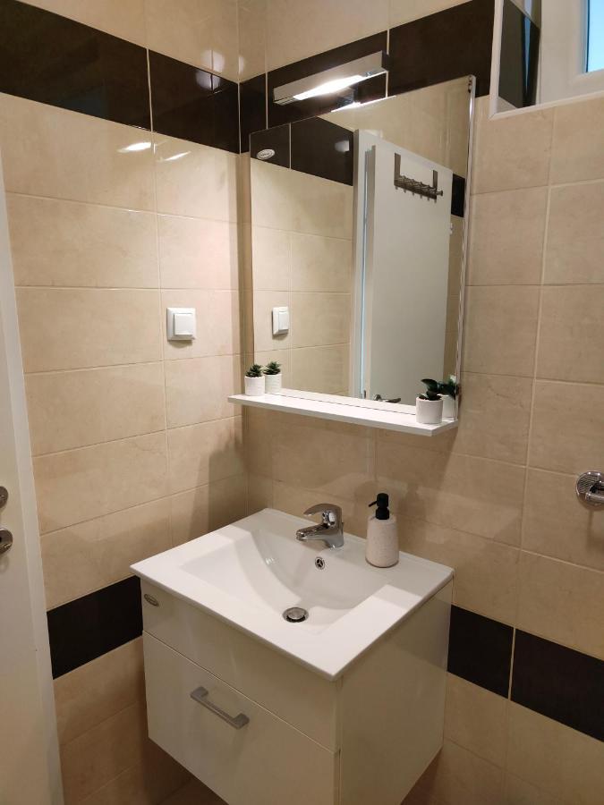 Comfort Rooms Remiza - Free Private Parking - Self Check-In Ζάγκρεμπ Εξωτερικό φωτογραφία