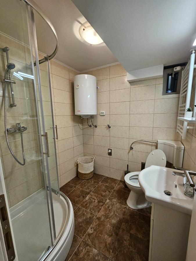 Comfort Rooms Remiza - Free Private Parking - Self Check-In Ζάγκρεμπ Εξωτερικό φωτογραφία