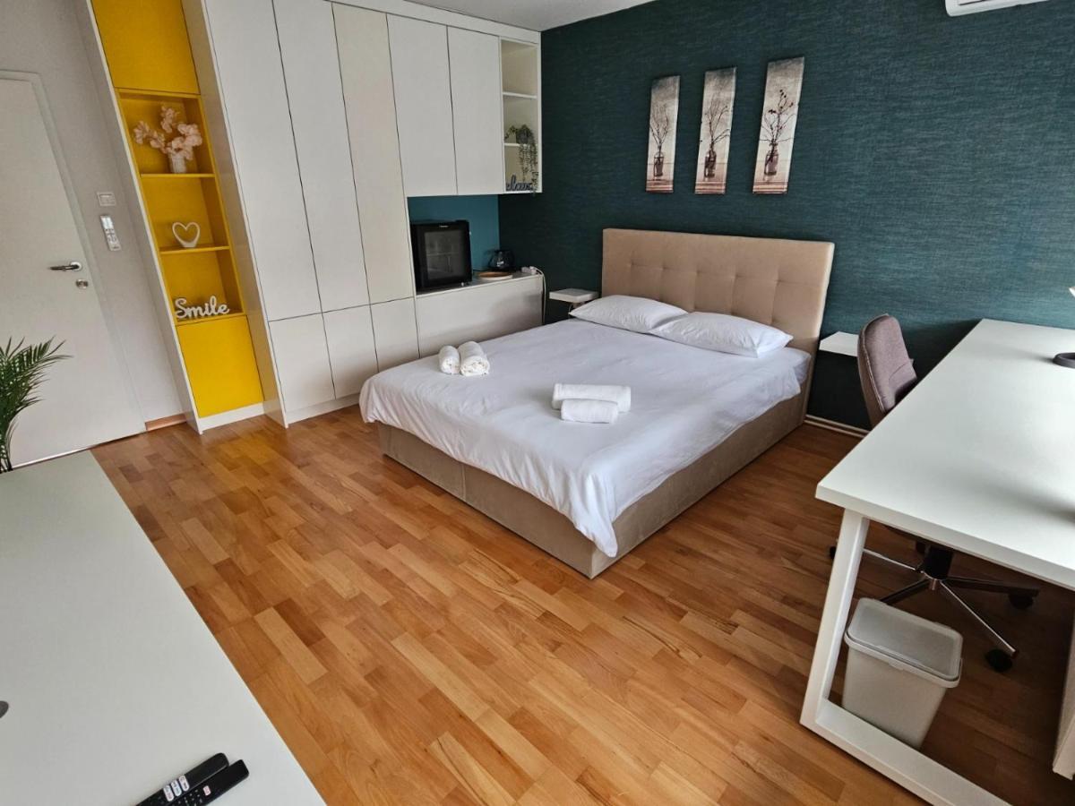 Comfort Rooms Remiza - Free Private Parking - Self Check-In Ζάγκρεμπ Εξωτερικό φωτογραφία