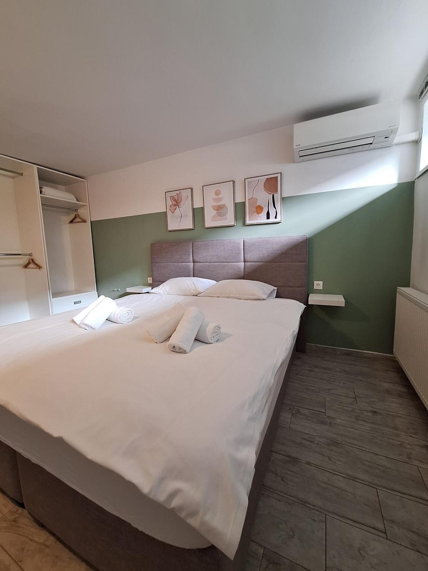 Comfort Rooms Remiza - Free Private Parking - Self Check-In Ζάγκρεμπ Εξωτερικό φωτογραφία